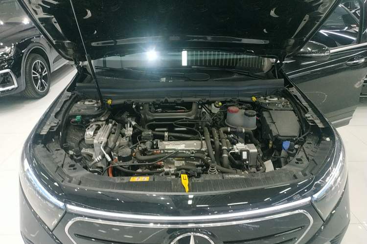 Used Mercedes-Benz EQB 2023 Facelift EQB 260 Engine Bay
