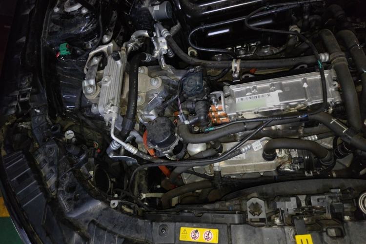 Used Mercedes-Benz EQB 2023-Year Restyled EQB 350 4MATIC Engine Bay Right