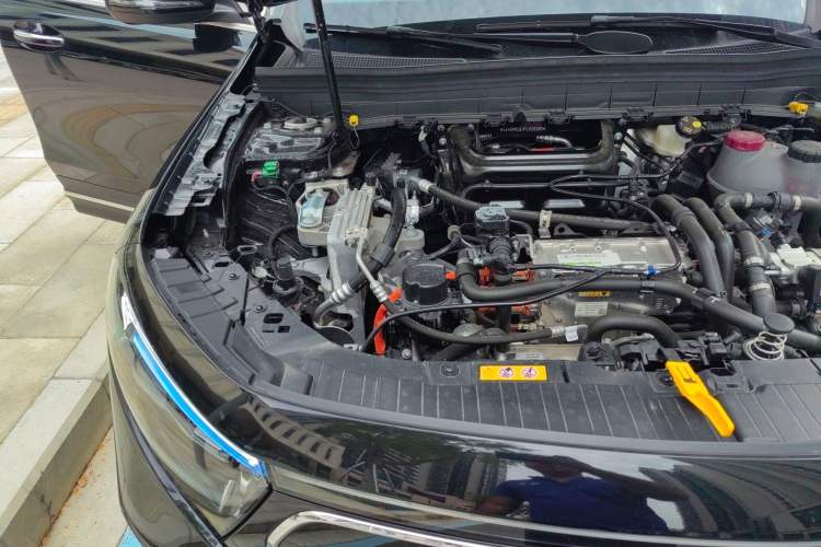 Used Mercedes-Benz EQB 2023 EQB 260 Engine Bay Right