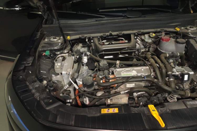 Used Mercedes-Benz EQB 2023 EQB 260 Engine Bay Right