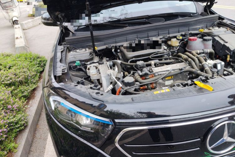 Used Mercedes-Benz EQB 2023 EQB 260 Engine Bay Right