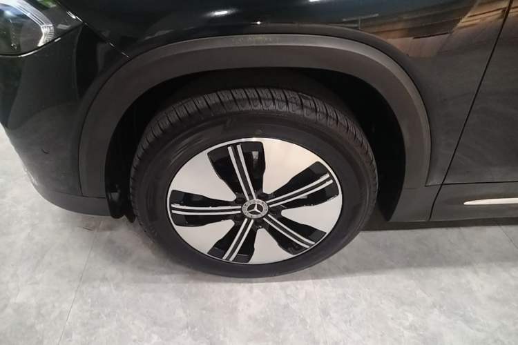 Used Mercedes-Benz EQB 2023 EQB 260 Exterior 2
