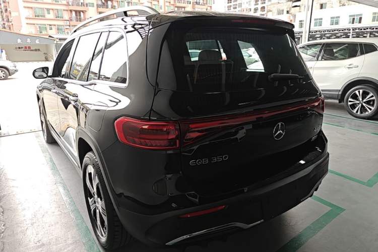 Used Mercedes-Benz EQB 2023 EQB 350 4MATIC Exterior 6