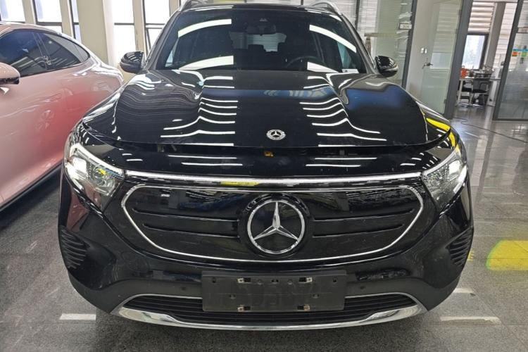 Used Mercedes-Benz EQB 2023 EQB 260 Front