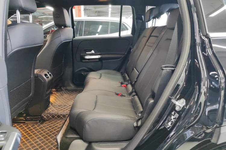 Used Mercedes-Benz EQB 2023 EQB 260 Interior 1