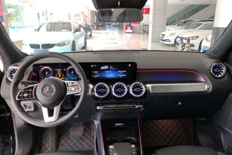 Used Mercedes-Benz EQB 2023 EQB 260 Interior 1