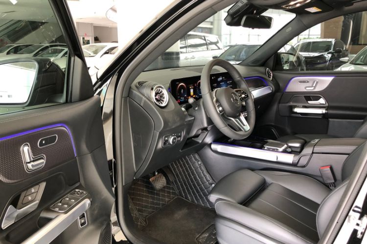 Used Mercedes-Benz EQB 2023 EQB 260 Interior 3