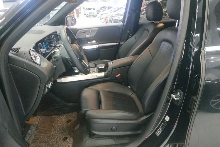 Used Mercedes-Benz EQB 2023 Facelift EQB 260 Left Front Seat