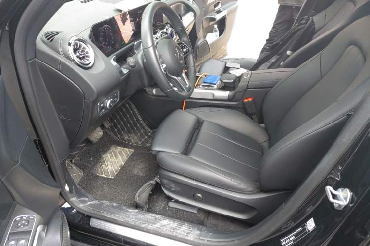 Used Mercedes-Benz EQB 2023 EQB 260 Left Front Seat