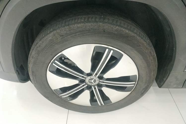 Used Mercedes-Benz EQB 2023 Facelift EQB 260 Left Front Wheel Hub