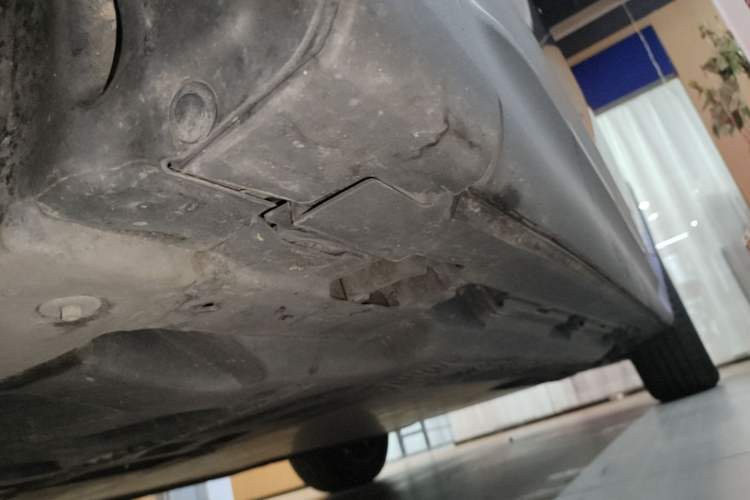 Used Mercedes-Benz EQB 2023 EQB 260 Left Side Sill