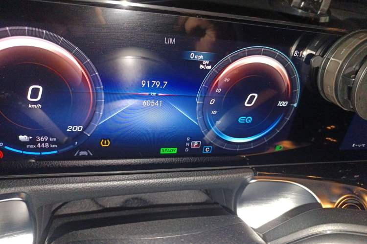Used Mercedes-Benz EQB 2023 EQB 260 Odometer Close Up