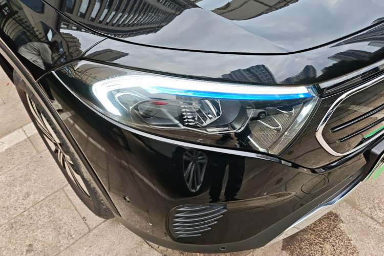Used Mercedes-Benz EQB 2023 EQB 260 Right Front Headlight