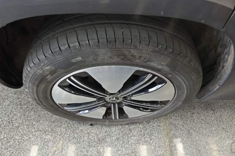 Used Mercedes-Benz EQB 2023 EQB 260 Right Rear Wheel Hub