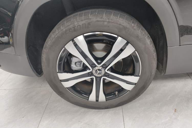 Used Mercedes-Benz EQB 2023-Year Restyled EQB 350 4MATIC Right Rear Wheel Hub