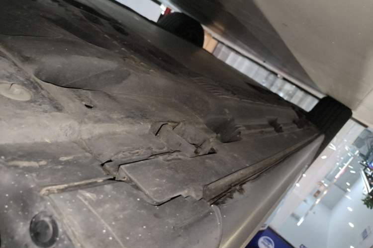 Used Mercedes-Benz EQB 2023 EQB 260 Right Side Sill