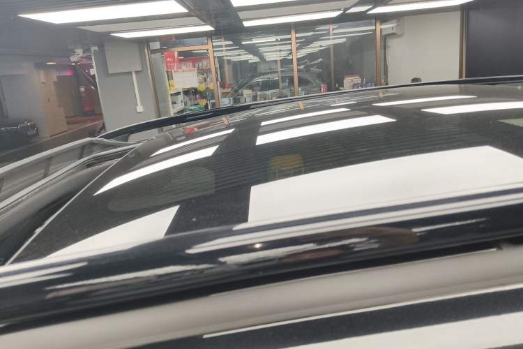 Used Mercedes-Benz EQB 2023-Year Restyled EQB 350 4MATIC Roof
