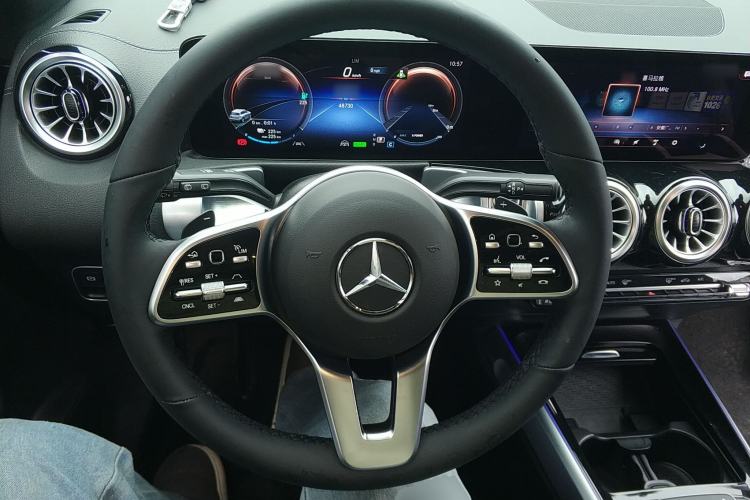 Used Mercedes-Benz EQB 2023-Year Restyled EQB 350 4MATIC Steering Wheel