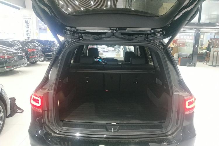 Used Mercedes-Benz EQB 2023 Facelift EQB 260 Trunk