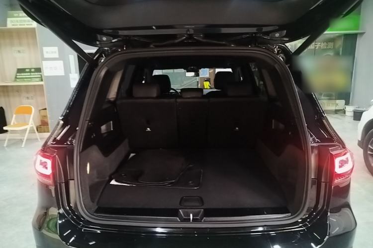 Used Mercedes-Benz EQB 2023 EQB 260 Trunk