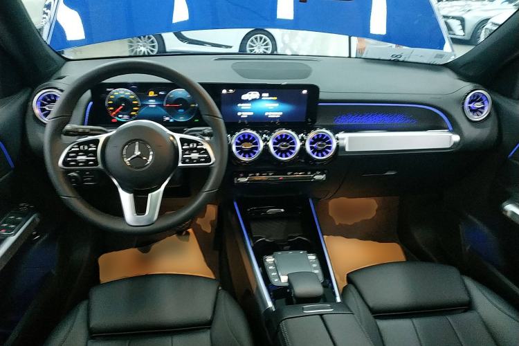 Used Mercedes-Benz EQB 2023 Facelift EQB 260 Center Console