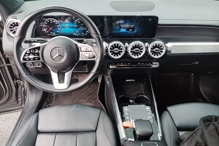 Used Mercedes-Benz EQB 2023 EQB 260 Center Console