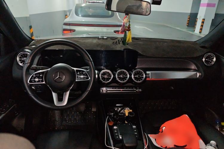 Used Mercedes-Benz EQB 2023 EQB 260 Center Console