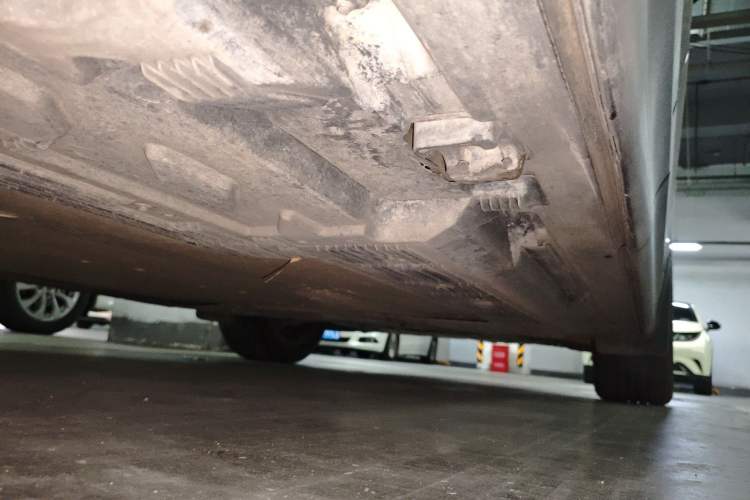 Used Mercedes-Benz EQB 2023 EQB 260 Chassis Rear Right