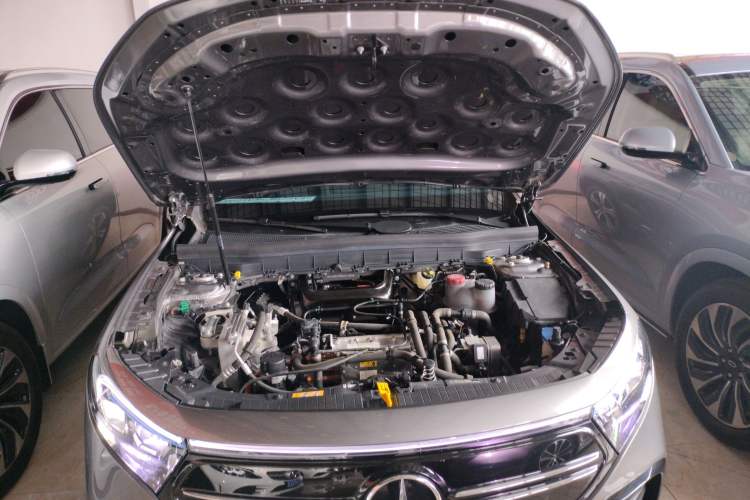 Used Mercedes-Benz EQB 2023-Year Restyled EQB 350 4MATIC Engine Bay