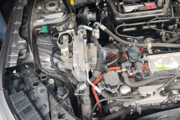 Used Mercedes-Benz EQB 2023 Facelift EQB 260 Engine Bay Right