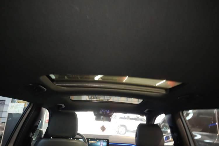 Used Mercedes-Benz EQB 2023 Facelift EQB 260 Headliner