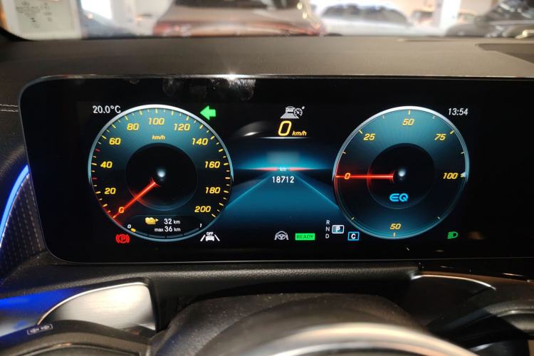 Used Mercedes-Benz EQB 2023 Facelift EQB 260 Instrument Cluster
