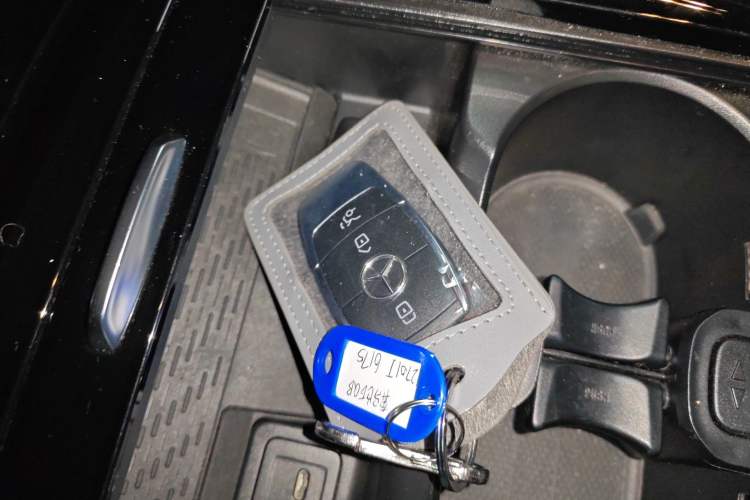 Used Mercedes-Benz EQB 2023 EQB 260 Interior 1