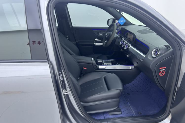 Used Mercedes-Benz EQB 2023 EQB 260 Interior 3