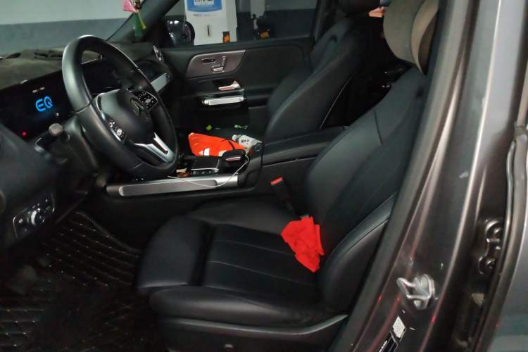 Used Mercedes-Benz EQB 2023 EQB 260 Left Front Seat