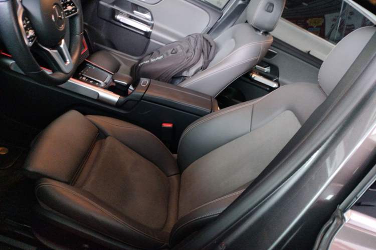 Used Mercedes-Benz EQB 2023-Year Restyled EQB 350 4MATIC Left Front Seat