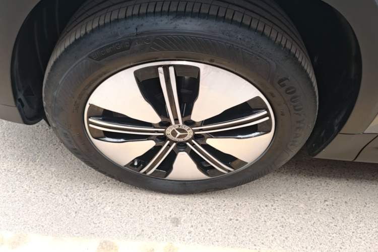 Used Mercedes-Benz EQB 2023 EQB 260 Left Front Wheel Hub
