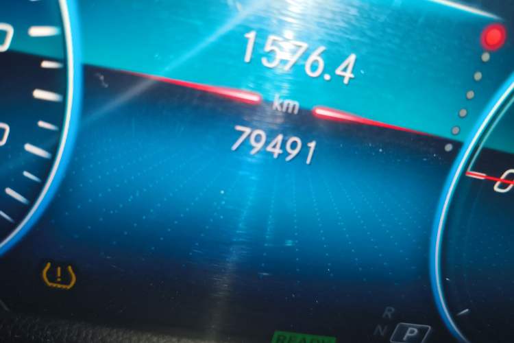 Used Mercedes-Benz EQB 2023 EQB 260 Odometer Close Up