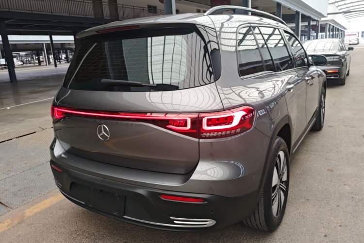 Used Mercedes-Benz EQB 2023 EQB 260 Rear Right 45 Deg