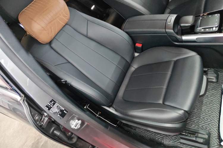 Used Mercedes-Benz EQB 2023 EQB 260 Right Front Seat