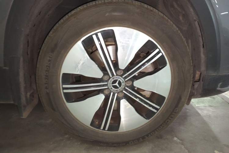 Used Mercedes-Benz EQB 2023 EQB 260 Right Front Wheel Hub