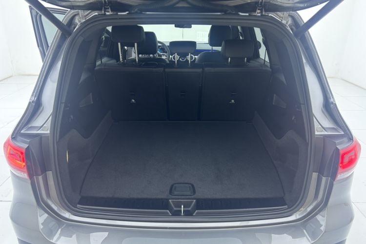 Used Mercedes-Benz EQB 2023 EQB 260 Trunk