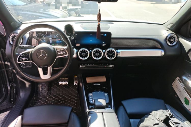 Used Mercedes-Benz EQB 2023 EQB 260 Center Console