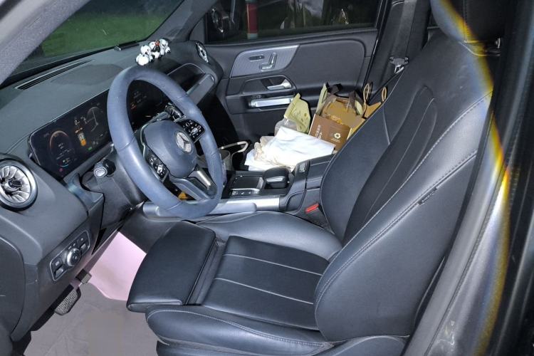 Used Mercedes-Benz EQB 2023 EQB 260 Left Front Seat