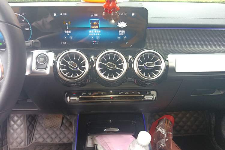Used Mercedes-Benz EQB 2023 EQB 260 Audio And AC Panel