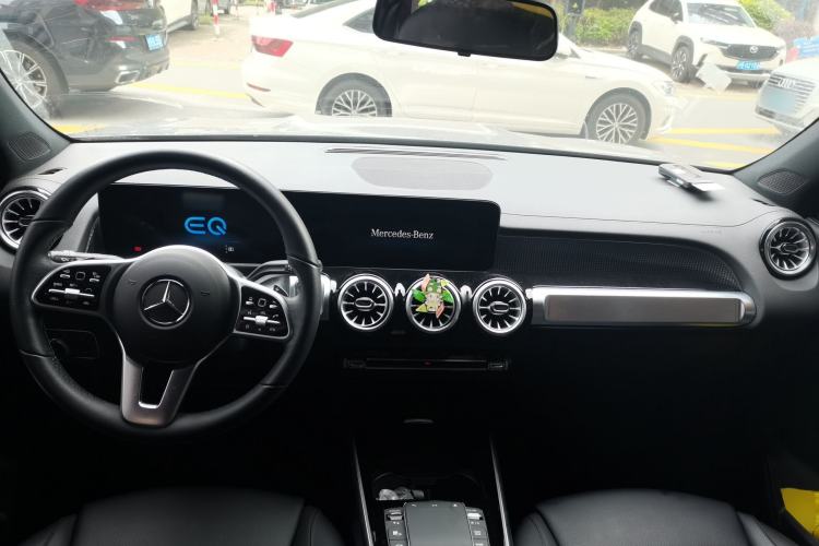 Used Mercedes-Benz EQB 2023 EQB 260 Center Console