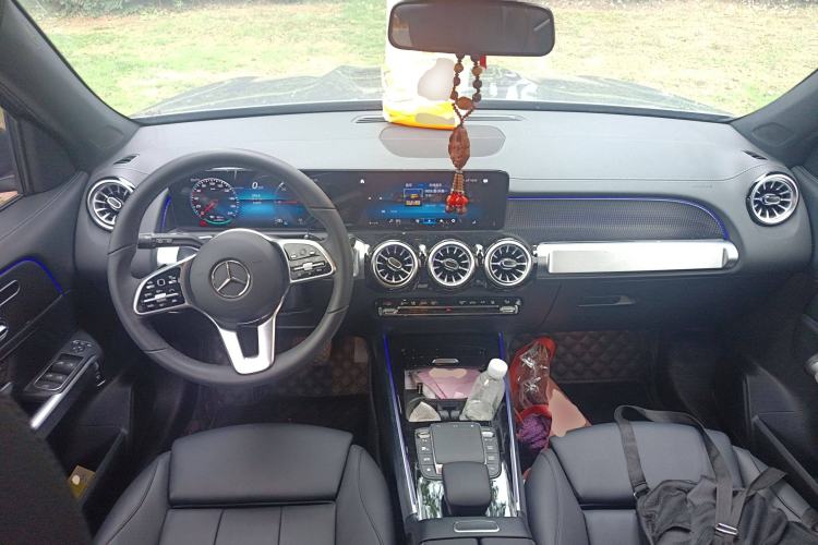 Used Mercedes-Benz EQB 2023 EQB 260 Center Console