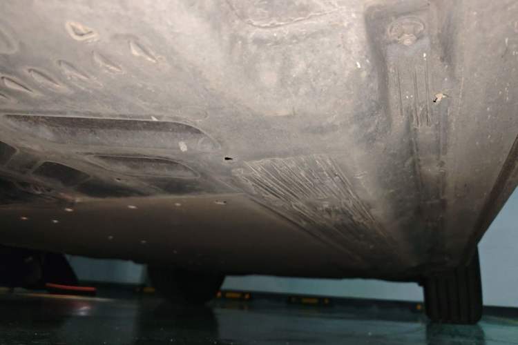 Used Mercedes-Benz EQB 2023 EQB 260 Chassis Front Left