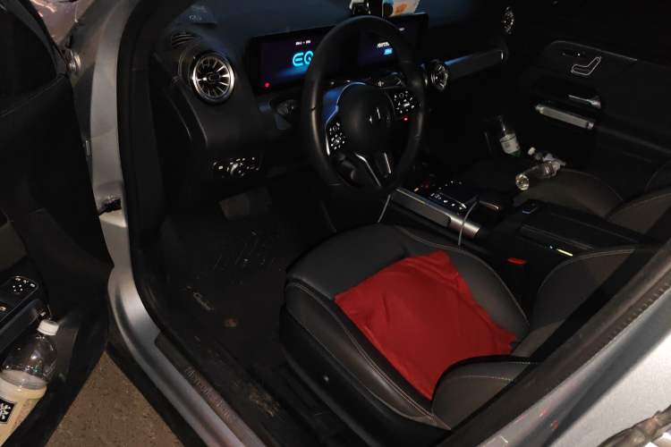 Used Mercedes-Benz EQB 2023 EQB 350 4MATIC Driver Seat