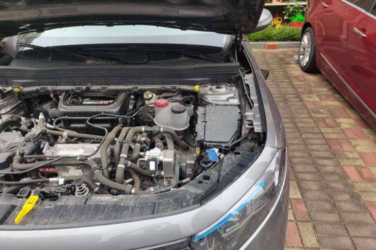 Used Mercedes-Benz EQB 2023 EQB 260 Engine Bay Left